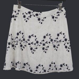 J.O.A. Embroidered Mini Skirt Womens L White Boho Festival Twee Cottage Granny